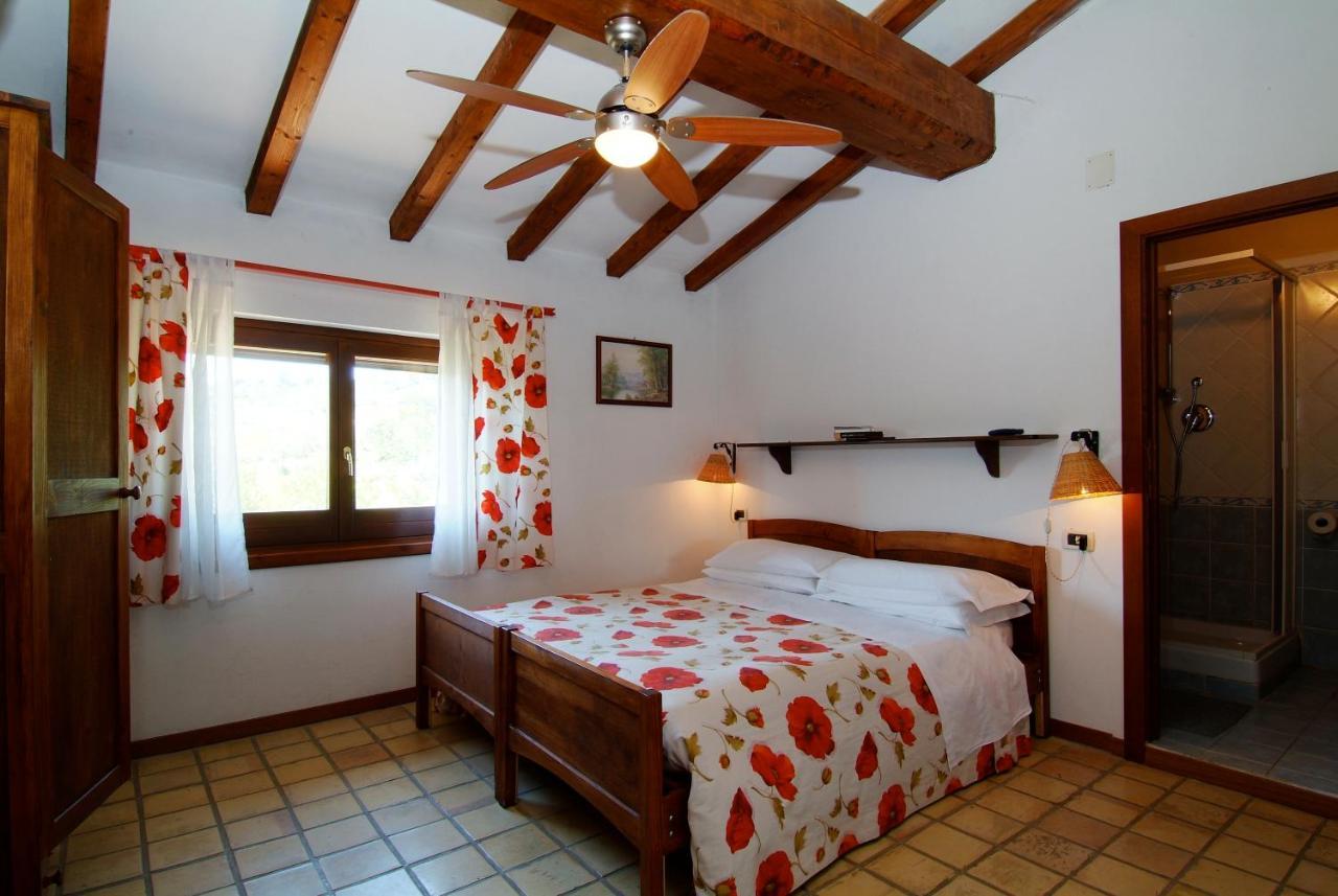 Agriturismo Il Portico Penne Exterior foto